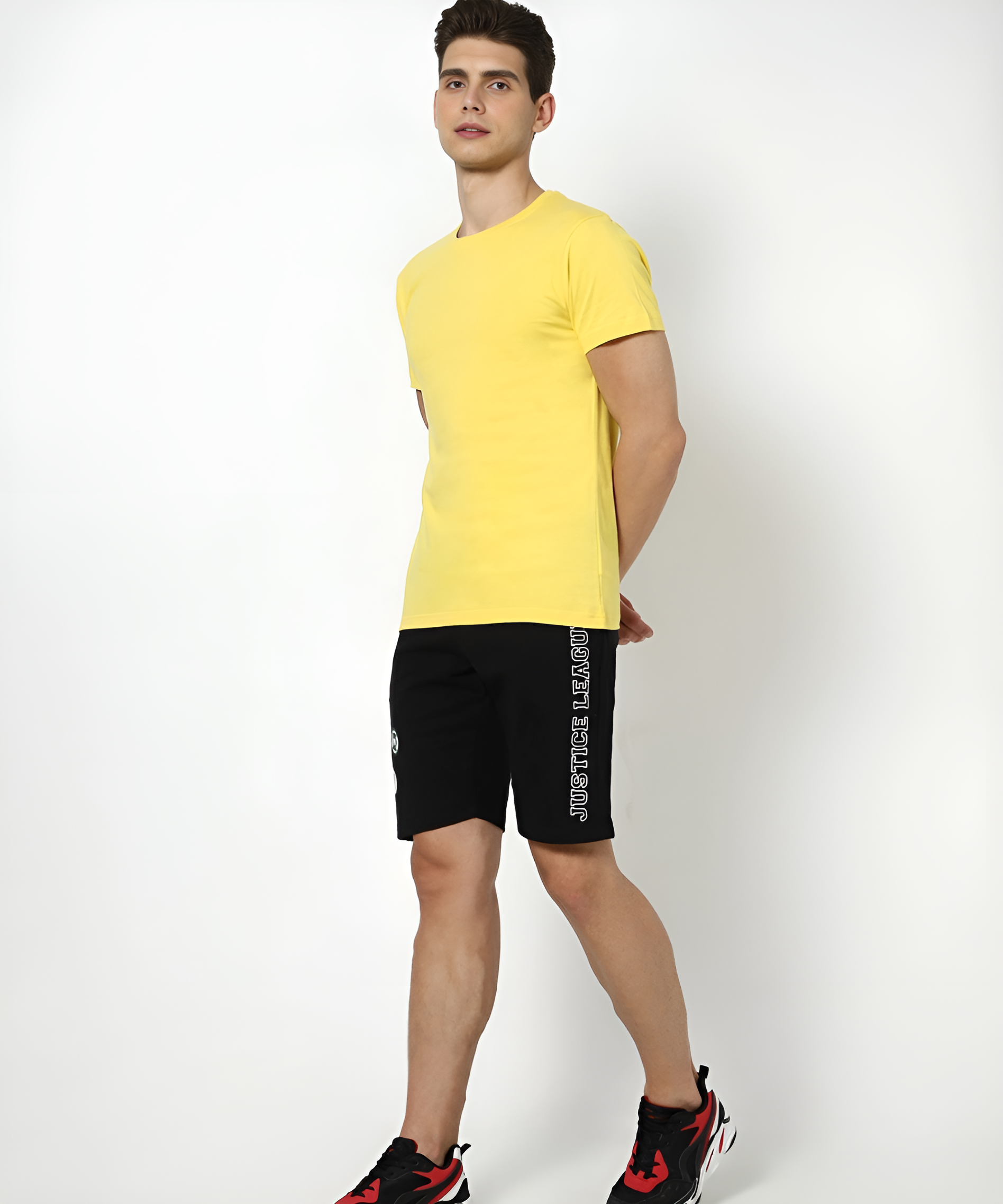 Men’s Solid Yellow Slim Fit T-Shirt – Fresh & Vibrant Casualwear