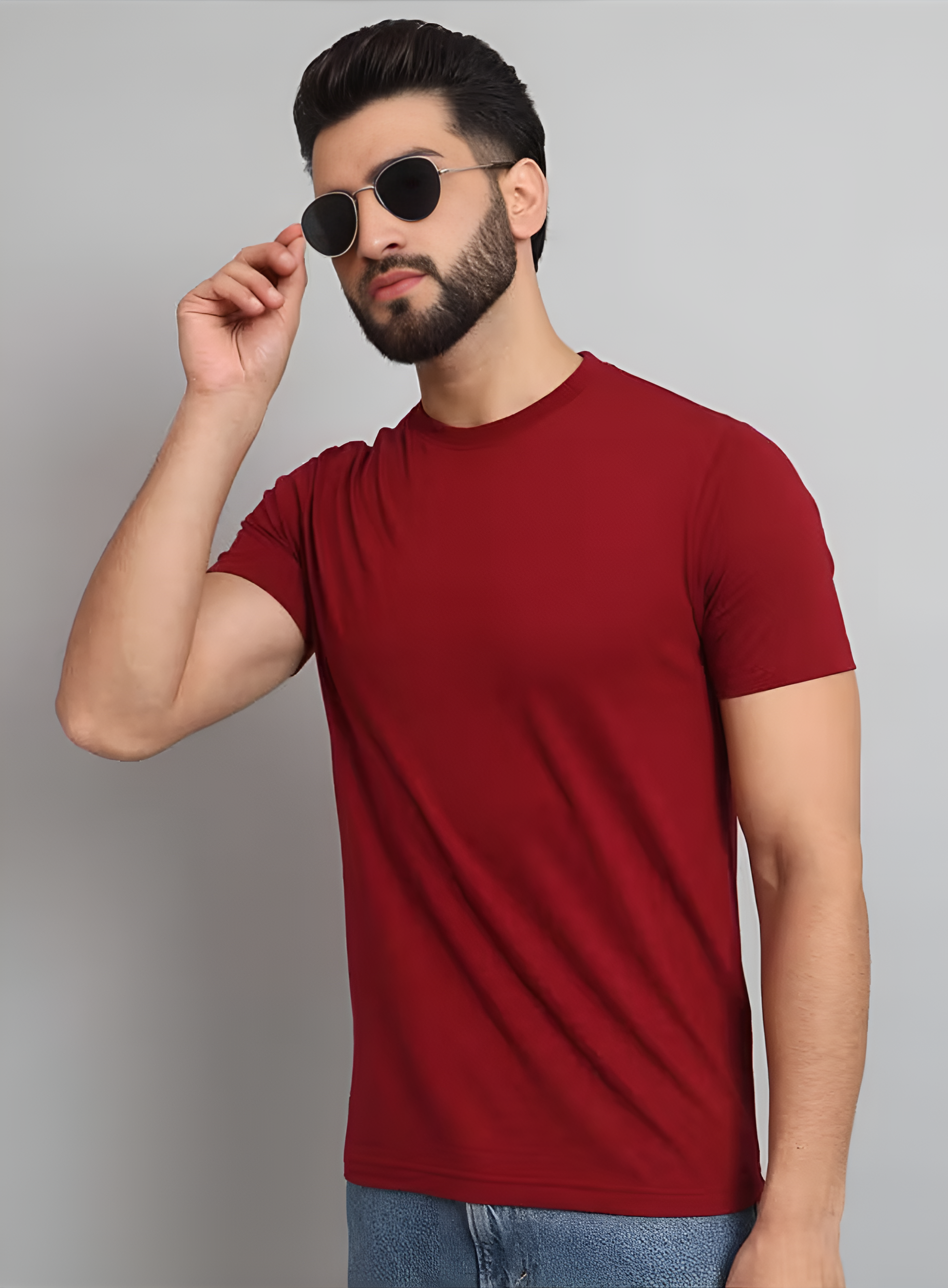 Men’s Solid Red Slim Fit T-Shirt – Bold Everyday Essential