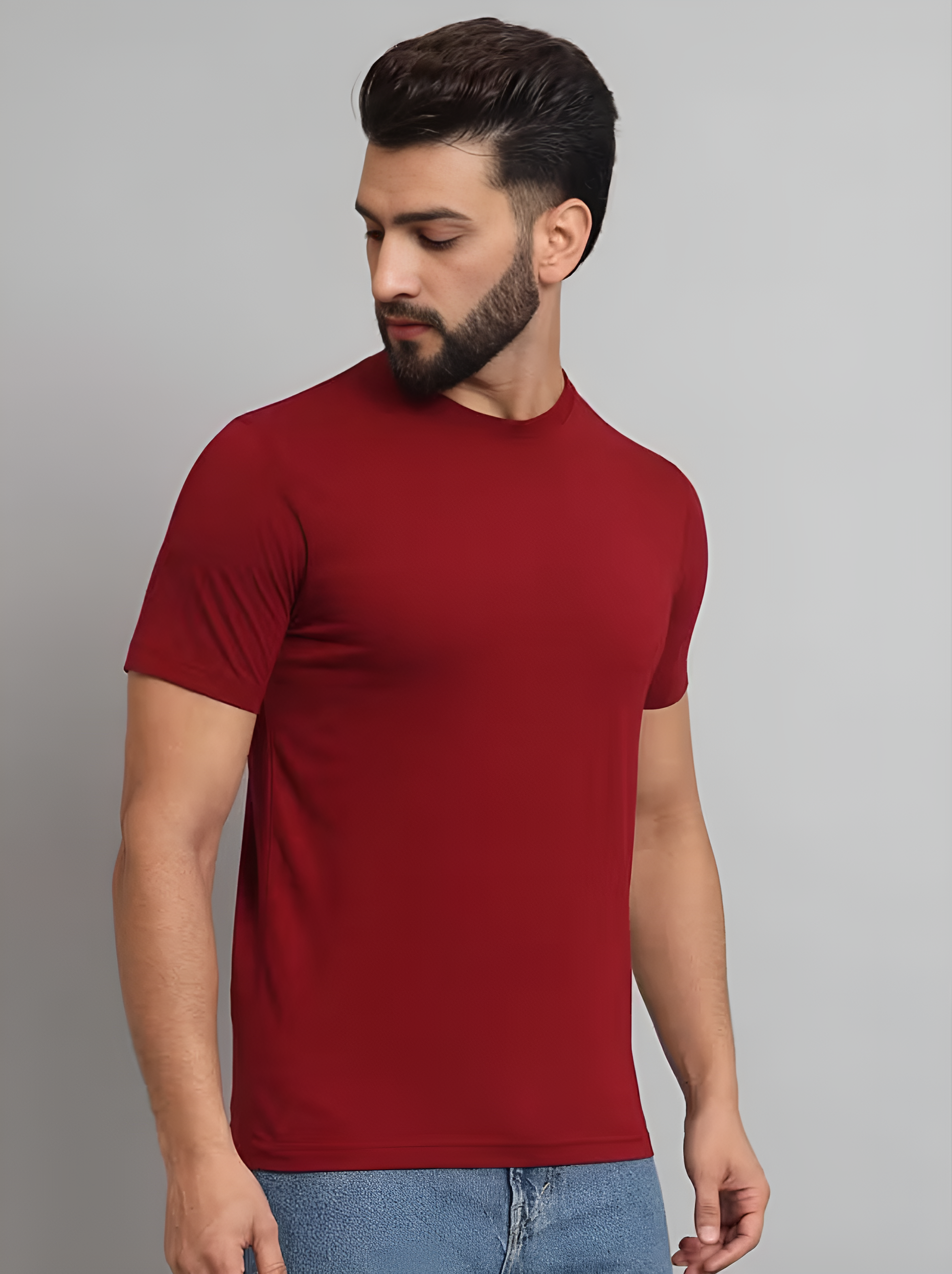 Men’s Solid Red Slim Fit T-Shirt – Bold Everyday Essential