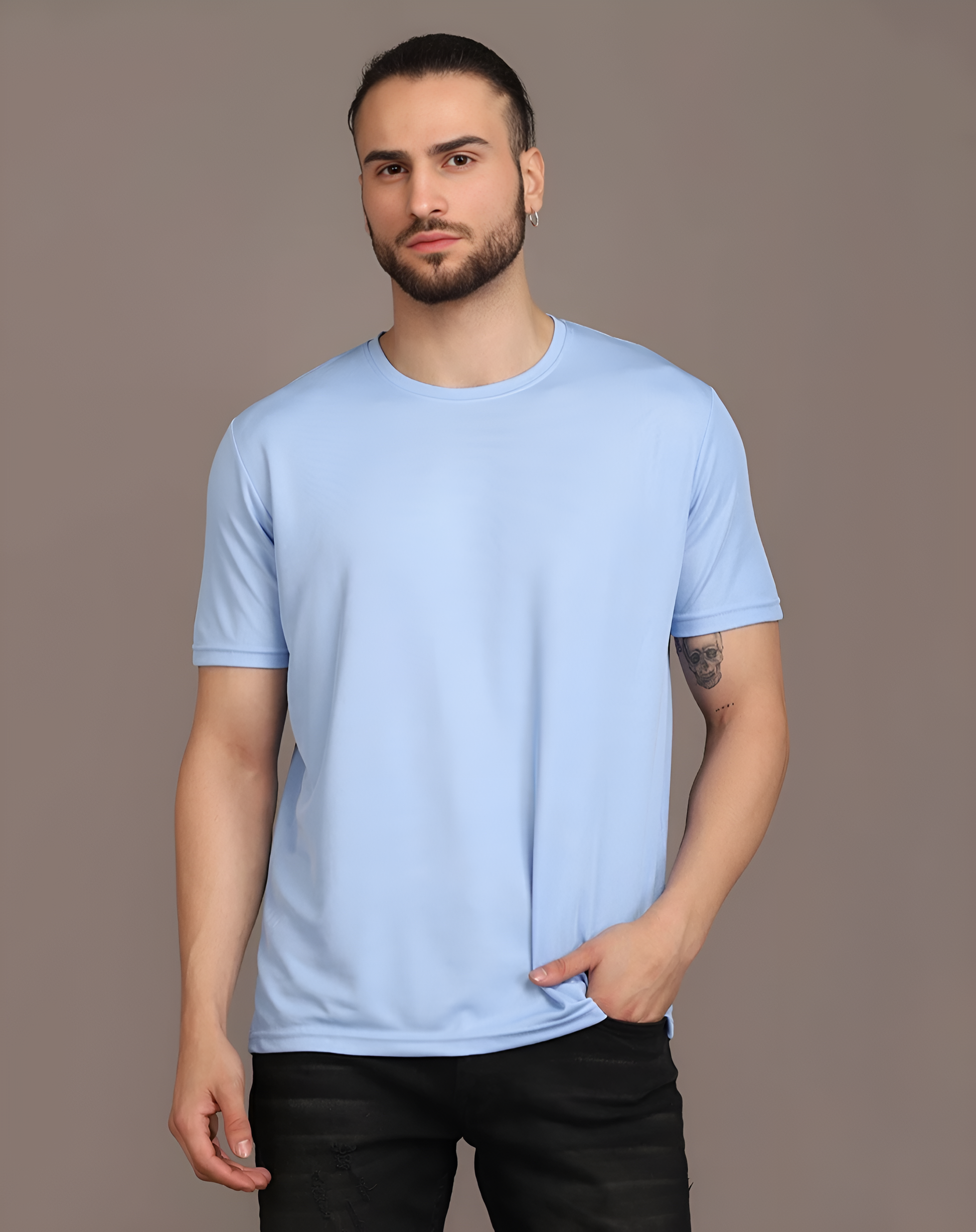 Men’s Solid Sky Blue Slim Fit T-Shirt – Cool & Casual Everyday Wear